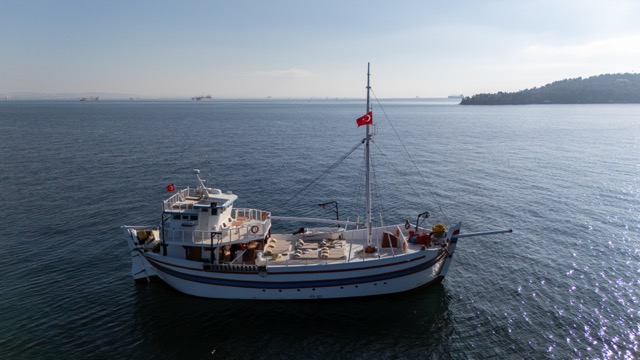 Yacht image